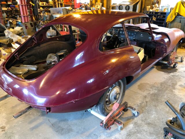 1969 Jaguar E-Type 2+ 2 Coupe - photo 2