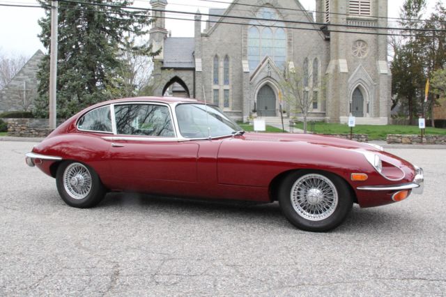 1969 Jaguar e-type 2+2 --