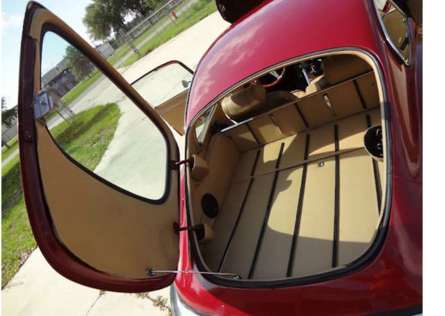 1969 Jaguar E type - photo 9