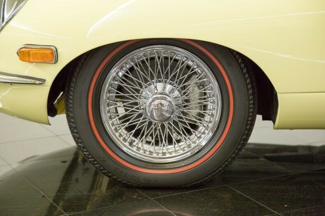 1969 Jaguar E-Type Series II Convertible - photo 10