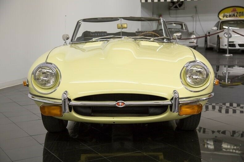 1969 Jaguar E-Type Series II Convertible - photo 5