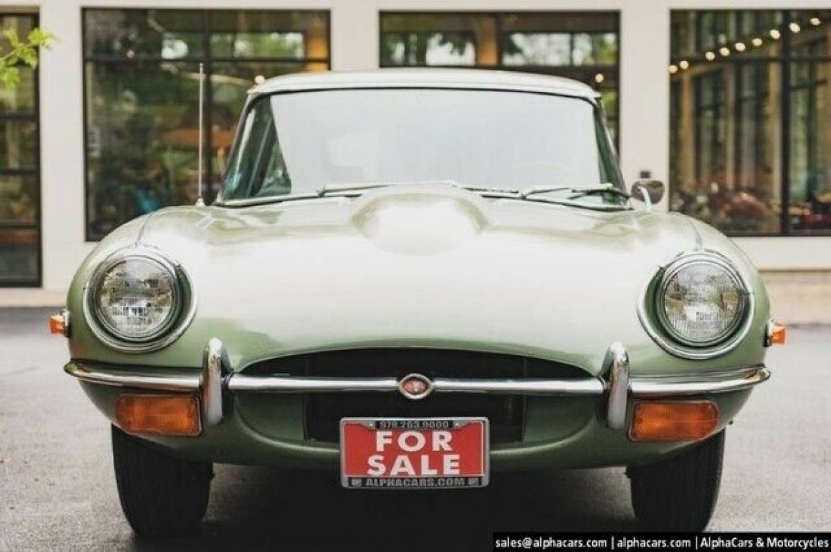 1969 Jaguar E-Type XK-E 2+2 Series 2 - photo 2