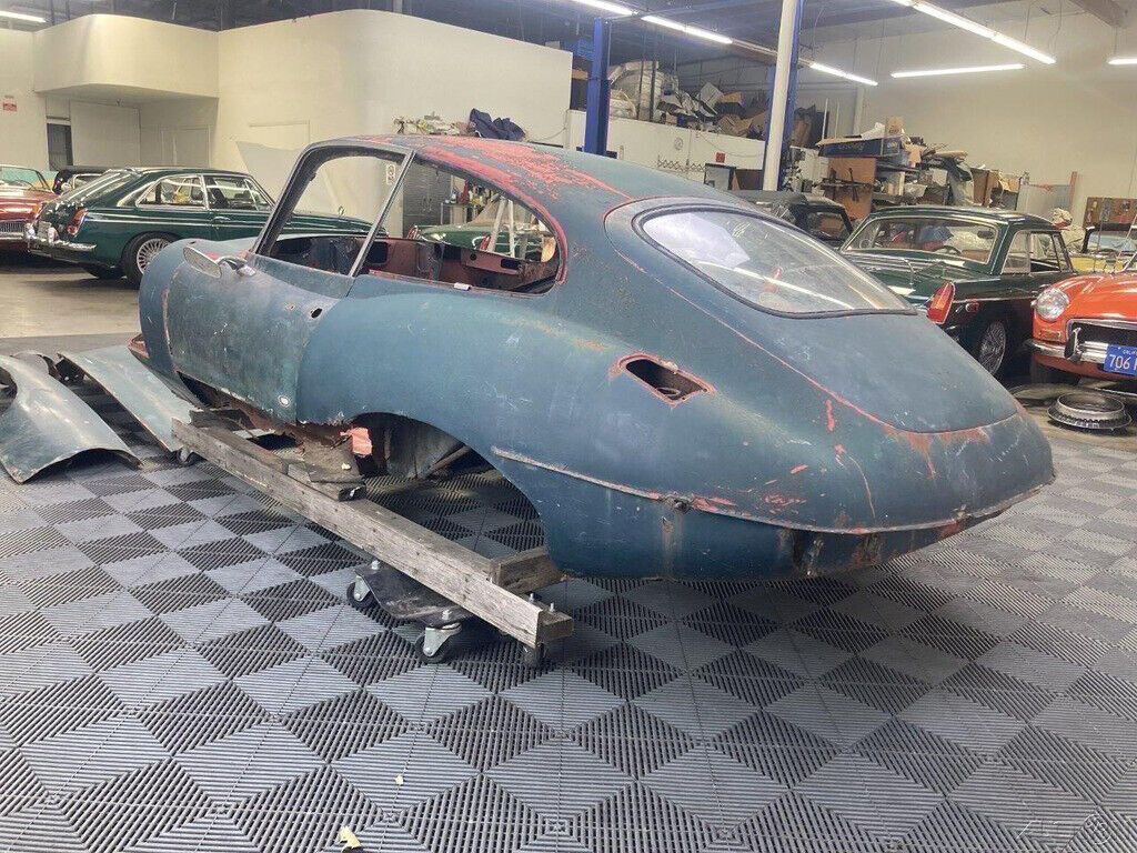 1969 Jaguar E-Type 1969 JAGUAR E-TYPE XKE SERIES 2, 4.2 LITER COUPE - photo 10
