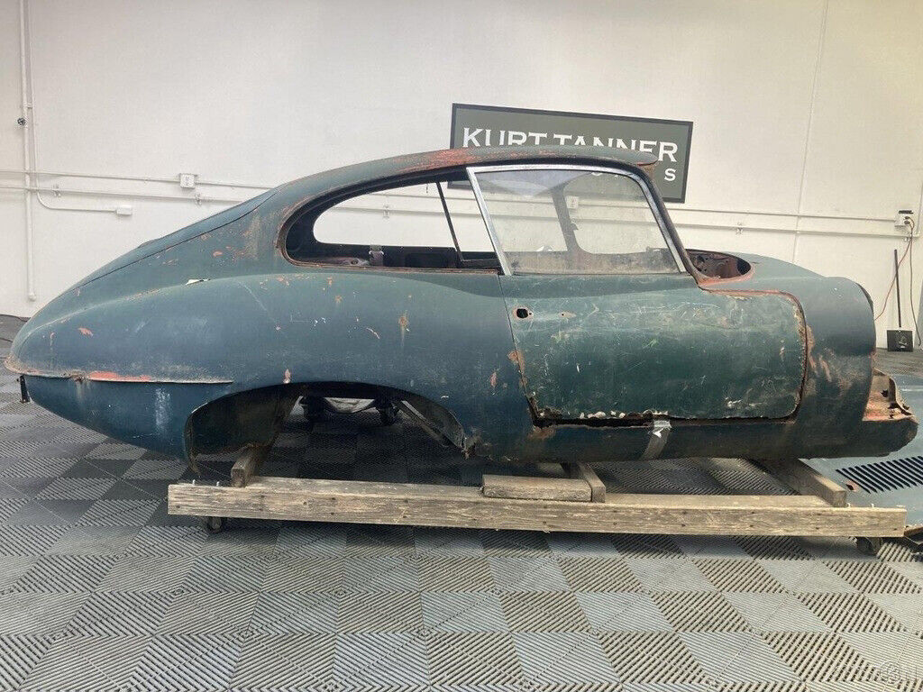 1969 Jaguar E-Type 1969 JAGUAR E-TYPE XKE SERIES 2, 4.2 LITER COUPE - photo 7
