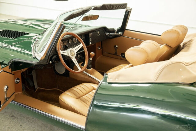 1969 Jaguar E-Type 4.2 liter Roadster - photo 12