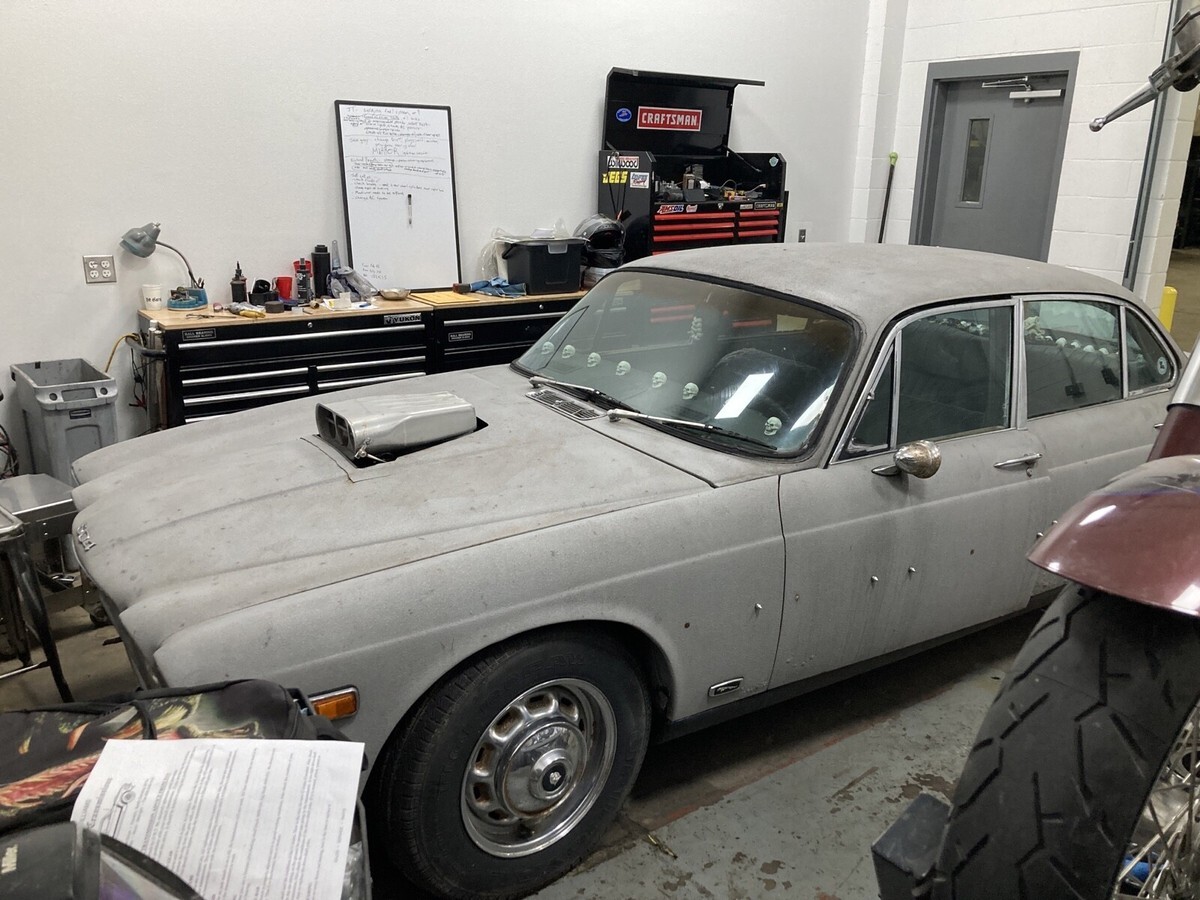 1969 Jaguar XJ RATROD CHEVY V8 project car! - photo 2