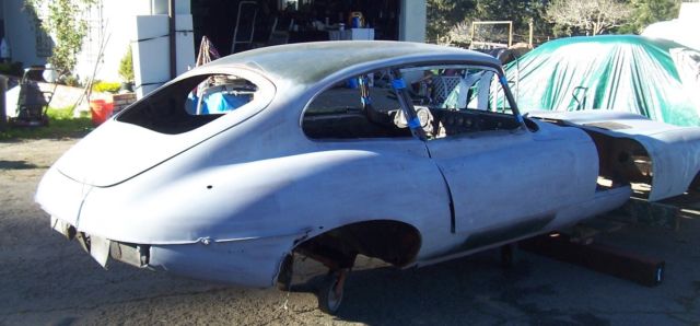1969 Jaguar E-Type Leather sage green - photo 6