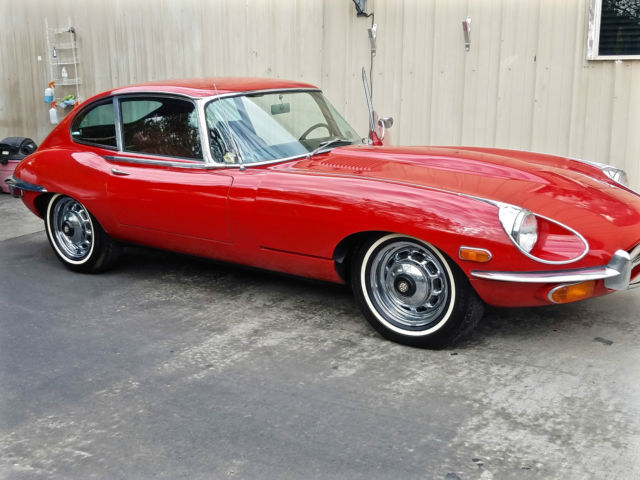 1969 JAGUAR XKE E-TYPE 2+2 SERIES 2 4 SPEED AIR CONDITIONING MUST SEE STUNNING 1969 Jaguar E-Type coupe