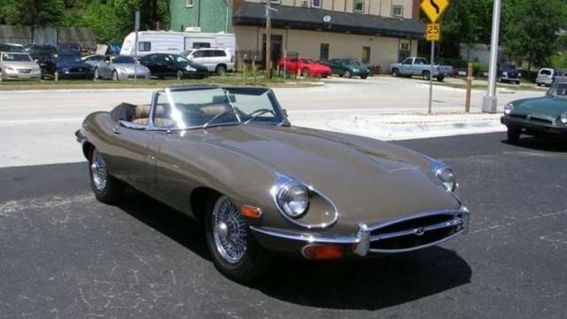 1969 Jaguar XK - photo 6