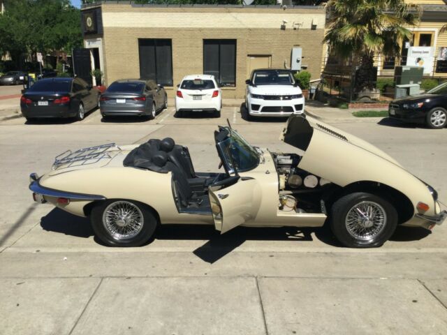1969 Jaguar E-Type Roadster - photo 8