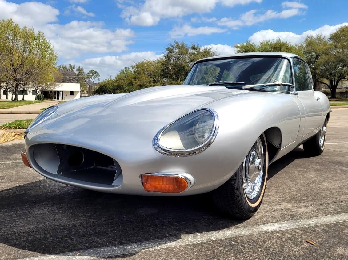 1969 Jaguar XK - photo 2