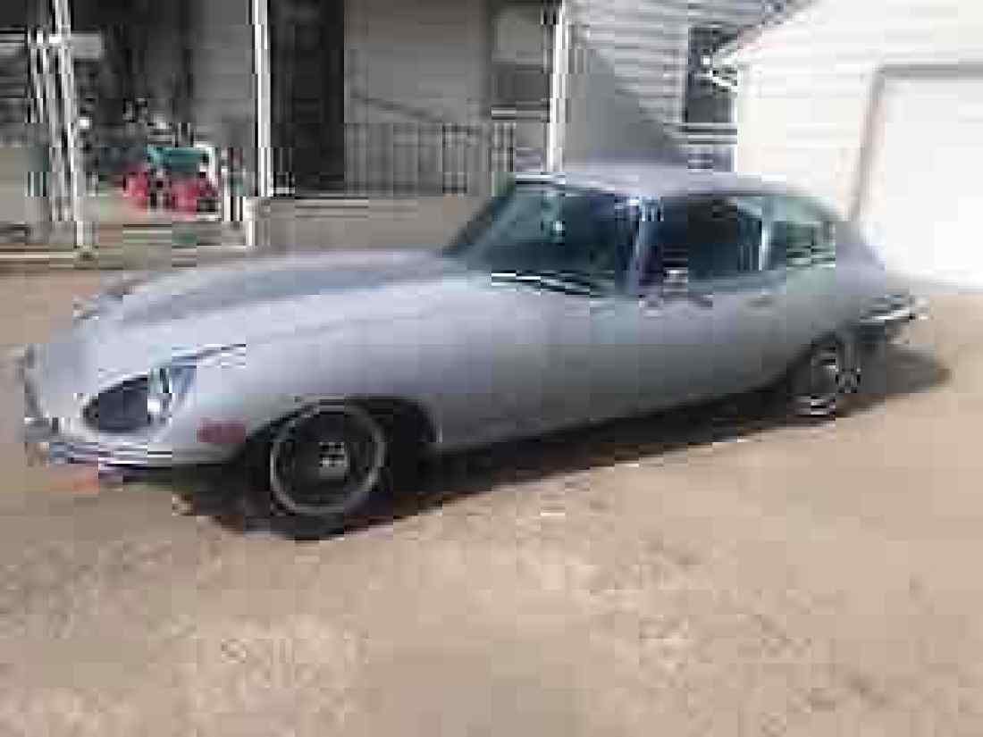 1969 Jaguar XKE - photo 2