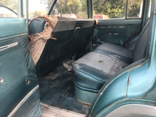 1969 Jeep Wagoneer i6 - photo 7
