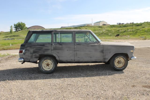 1969 Jeep Wagoneer - photo 7