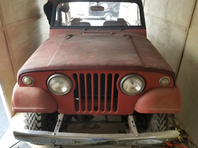 1969 Jeepster Commando Deluxe Convertible 4X4 1969 Jeep Commando Deluxe