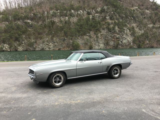 1969 Chevrolet Camaro - photo 3
