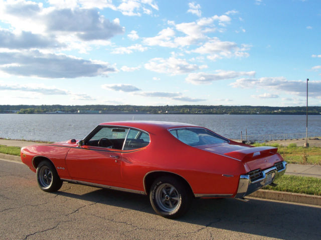 1969 Pontiac GTO - photo 2