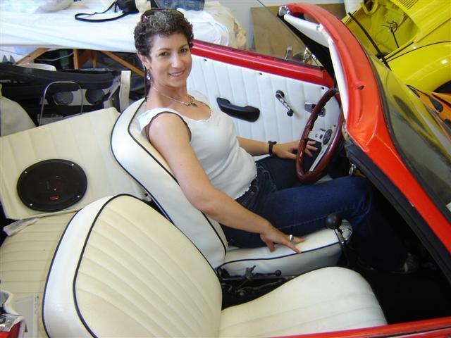 1969 Volkswagen Karmann Ghia Convertible - photo 2