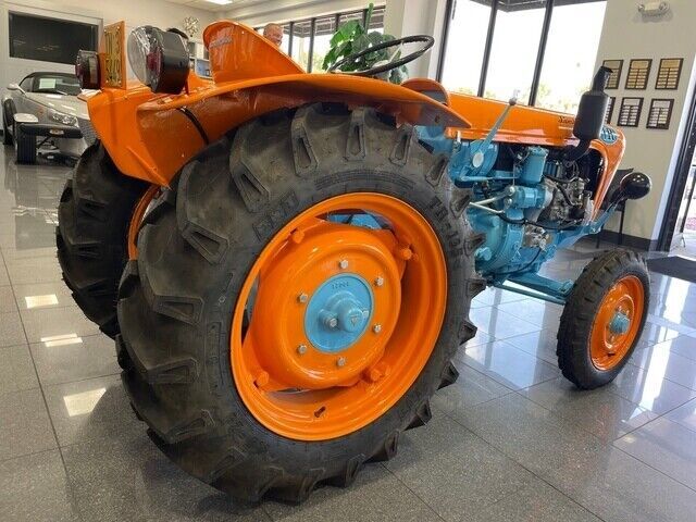 1969 LAMBORGHINI TRACTOR 1R VINEYARD EDITION TRACTOR - (COLLECTOR SERIES) - photo 13