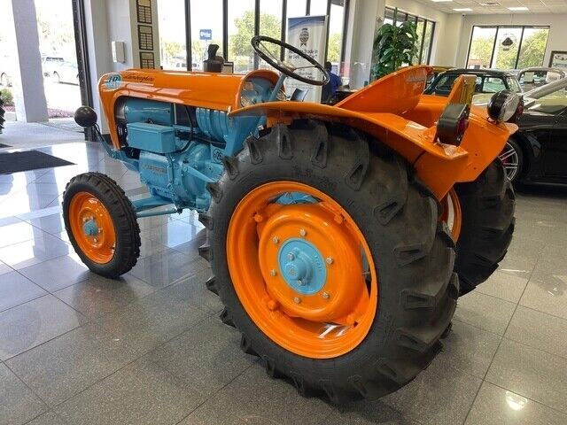 1969 LAMBORGHINI TRACTOR 1R VINEYARD EDITION TRACTOR - (COLLECTOR SERIES) - photo 4