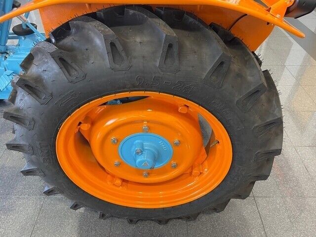 1969 LAMBORGHINI TRACTOR 1R VINEYARD EDITION TRACTOR - (COLLECTOR SERIES) - photo 5