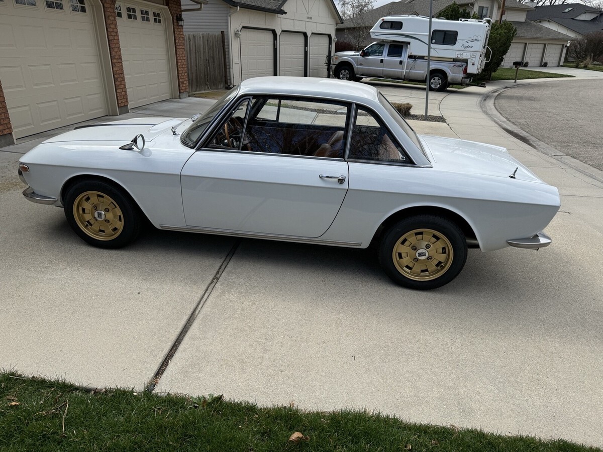 1969 Lancia Fulvia rally - photo 3