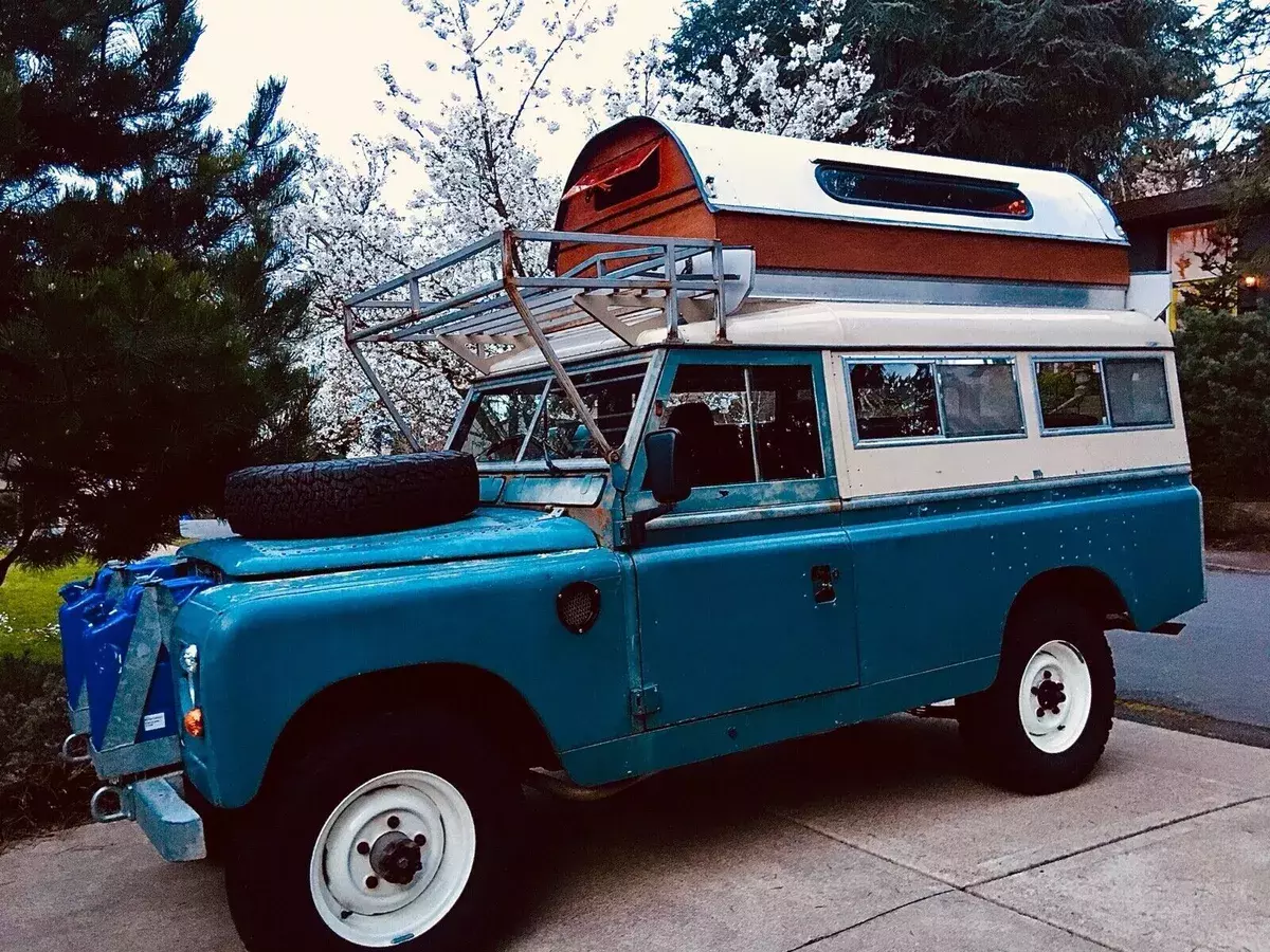 1969 Land Rover Serie II A 109 Blue 1969 Land Rover Serie II A 109