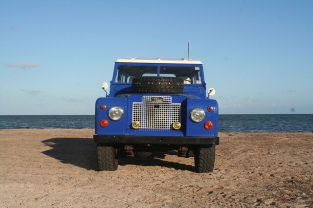1969 Land Rover Defender - photo 2