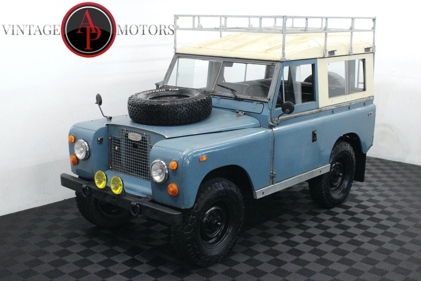 1969 Land Rover Series IIA 4X4 With Overdrive! - photo 7