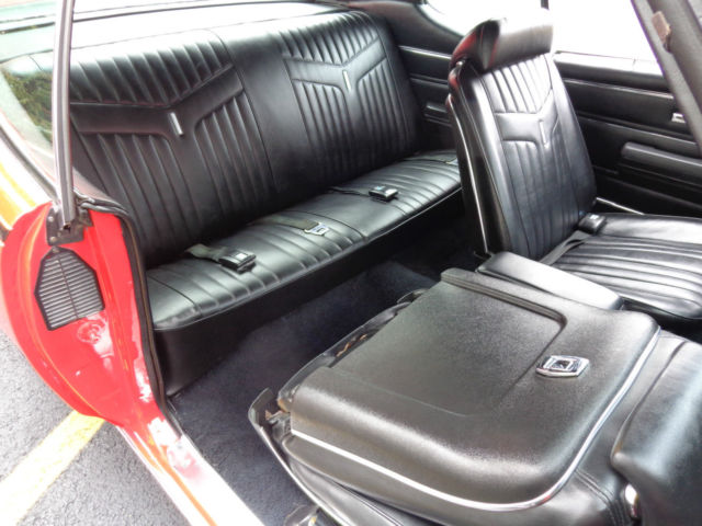 1969 Pontiac GTO 2 door coupe - photo 9