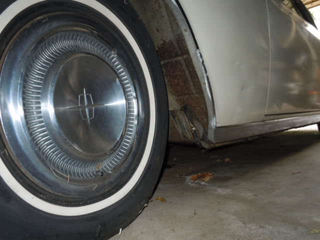 1969 Lincoln Continental - photo 10