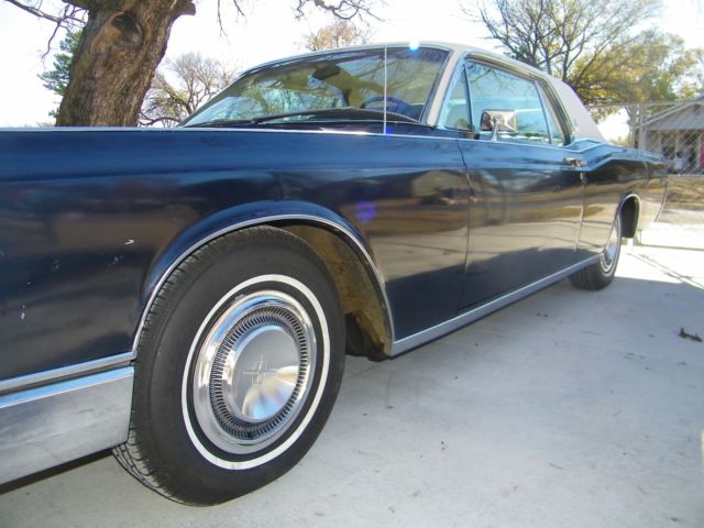1969 Lincoln Continental - photo 2