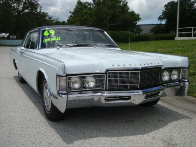 1969 Lincoln Continental 4dr Sedan - photo 5
