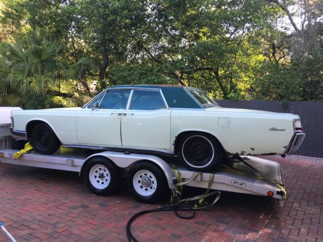 1969 Lincoln Continental - photo 6