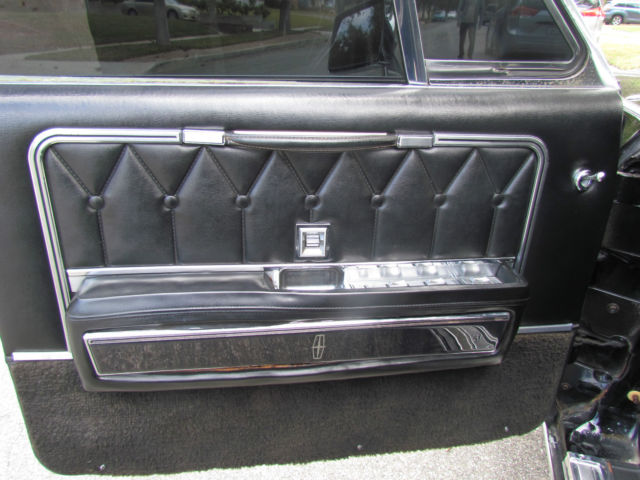 1969 Lincoln Continental - photo 12