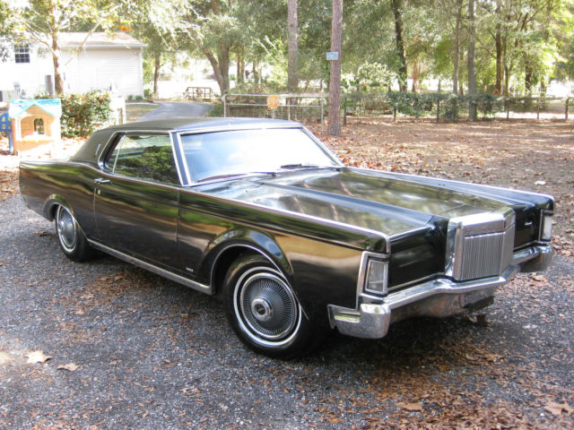 1969 Lincoln Continental Mark III 460 V8 Barn Garage Find Project NO RESERVE 1969 Lincoln Continental 2 Door