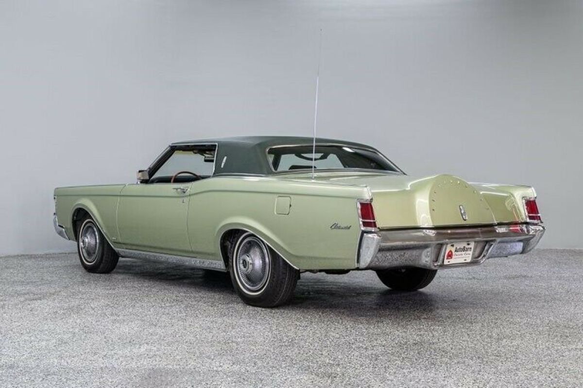 1969 Lincoln Continental Mark III - photo 4