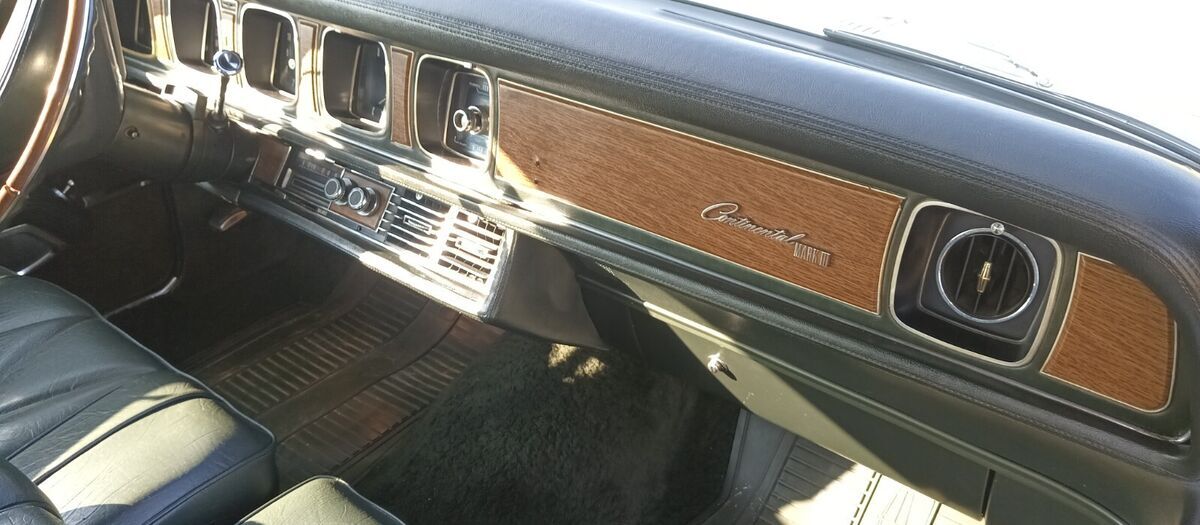 1969 Lincoln Continental - photo 11