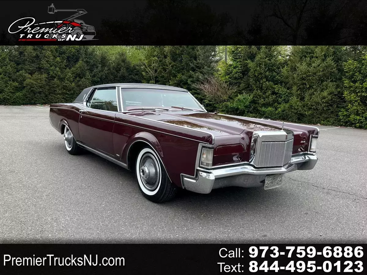 1969 Lincoln Continental Mark III, Burgundy with 23909 Miles available now! 1969 Lincoln Continental Mark III