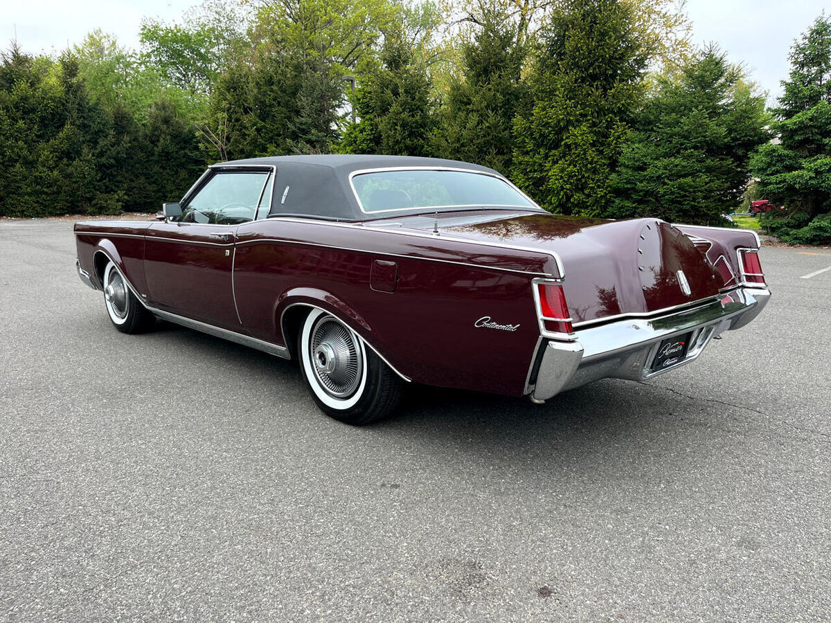 1969 Lincoln Continental Mark III - photo 6
