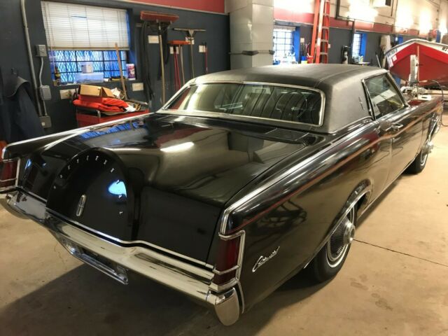 1969 Lincoln Continental - photo 3