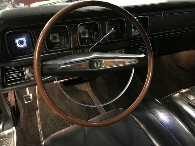 1969 Lincoln Continental - photo 8