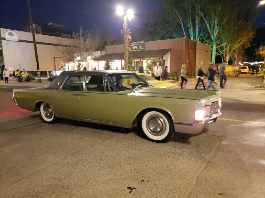 1969 Lincoln Continental - photo 11
