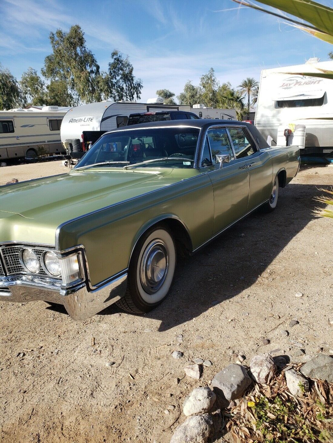 1969 Lincoln Continental - photo 2
