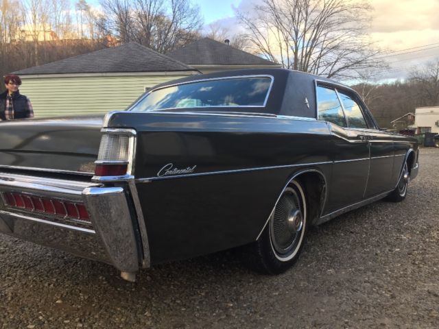 1969 Lincoln Continental Survivor-Clean Slab Side 1969 Lincoln Continental