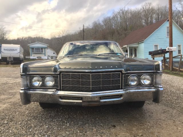 1969 Lincoln Continental - photo 4