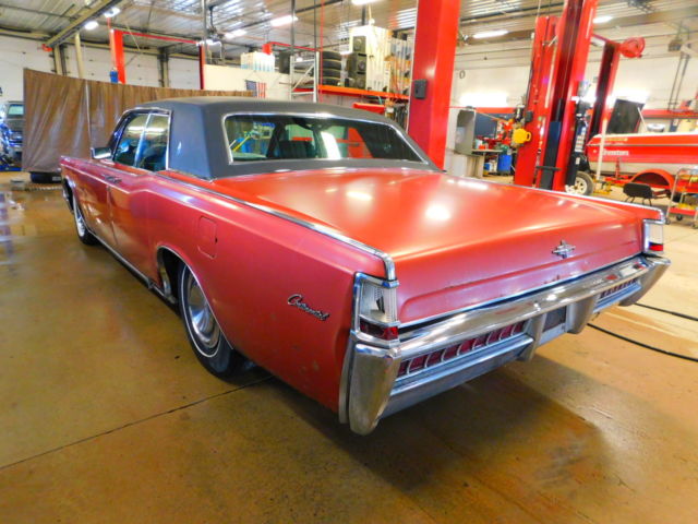 1969 Lincoln Continental - photo 3