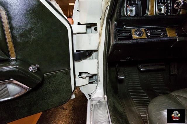 1969 Lincoln Continental -- - photo 12