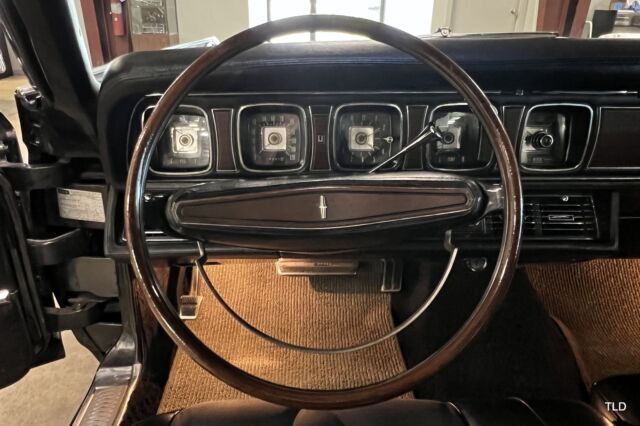 1969 Lincoln Mark Series - photo 6