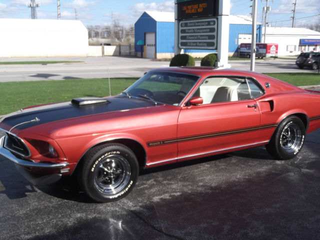 1969 Ford Mustang Fastback Mach 1 - photo 2